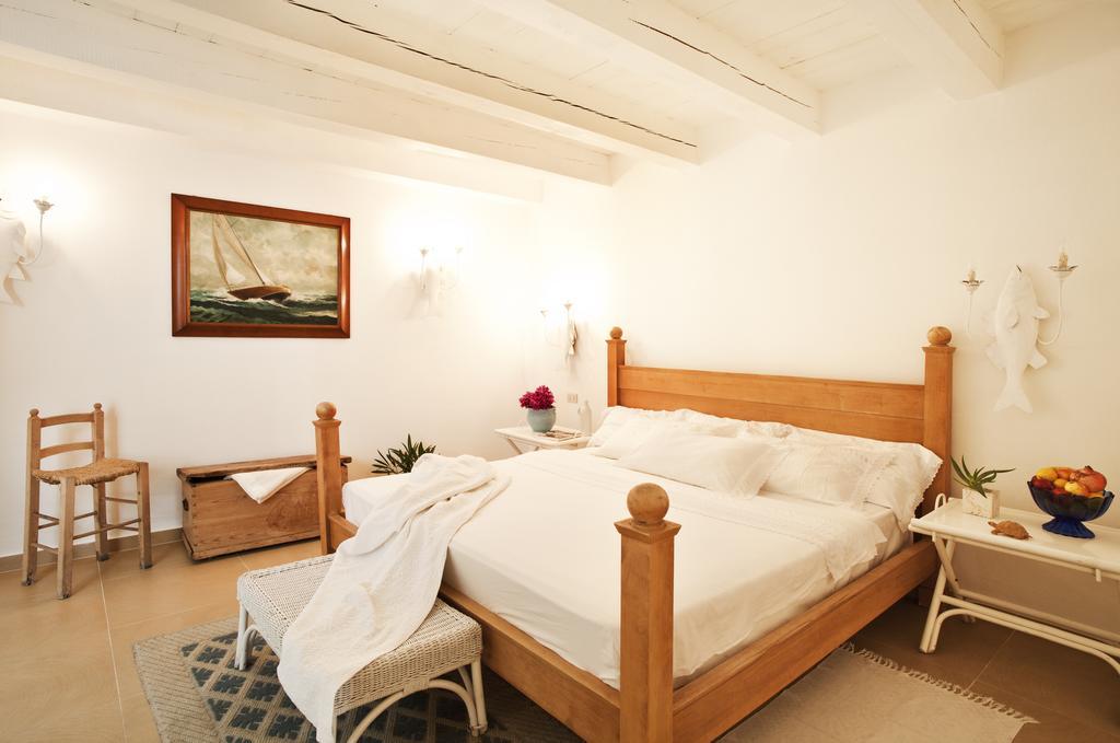 Villa Dei Tramonti Porto Rotondo Δωμάτιο φωτογραφία